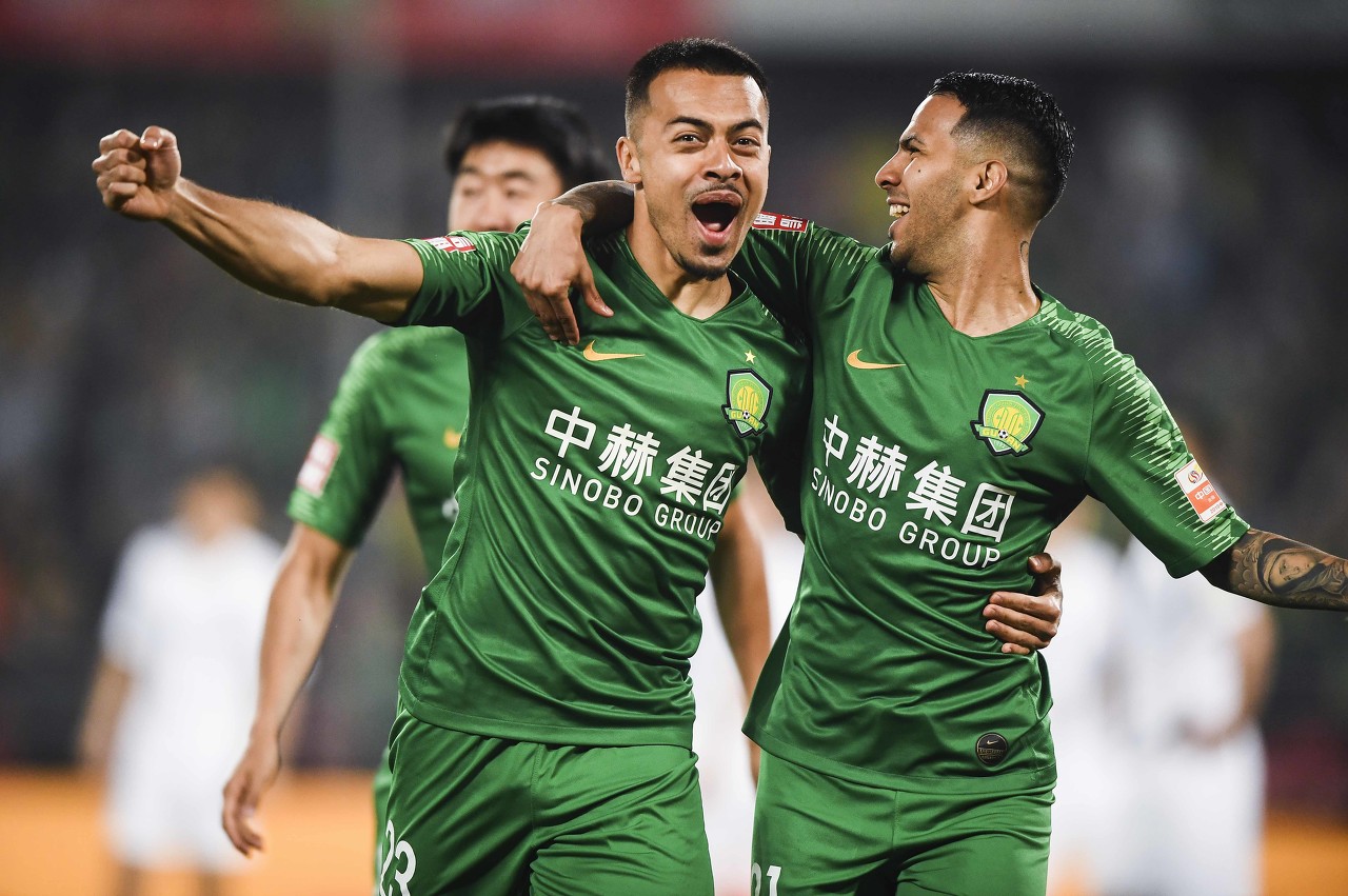 富力战平国安，以防守为主取得结果